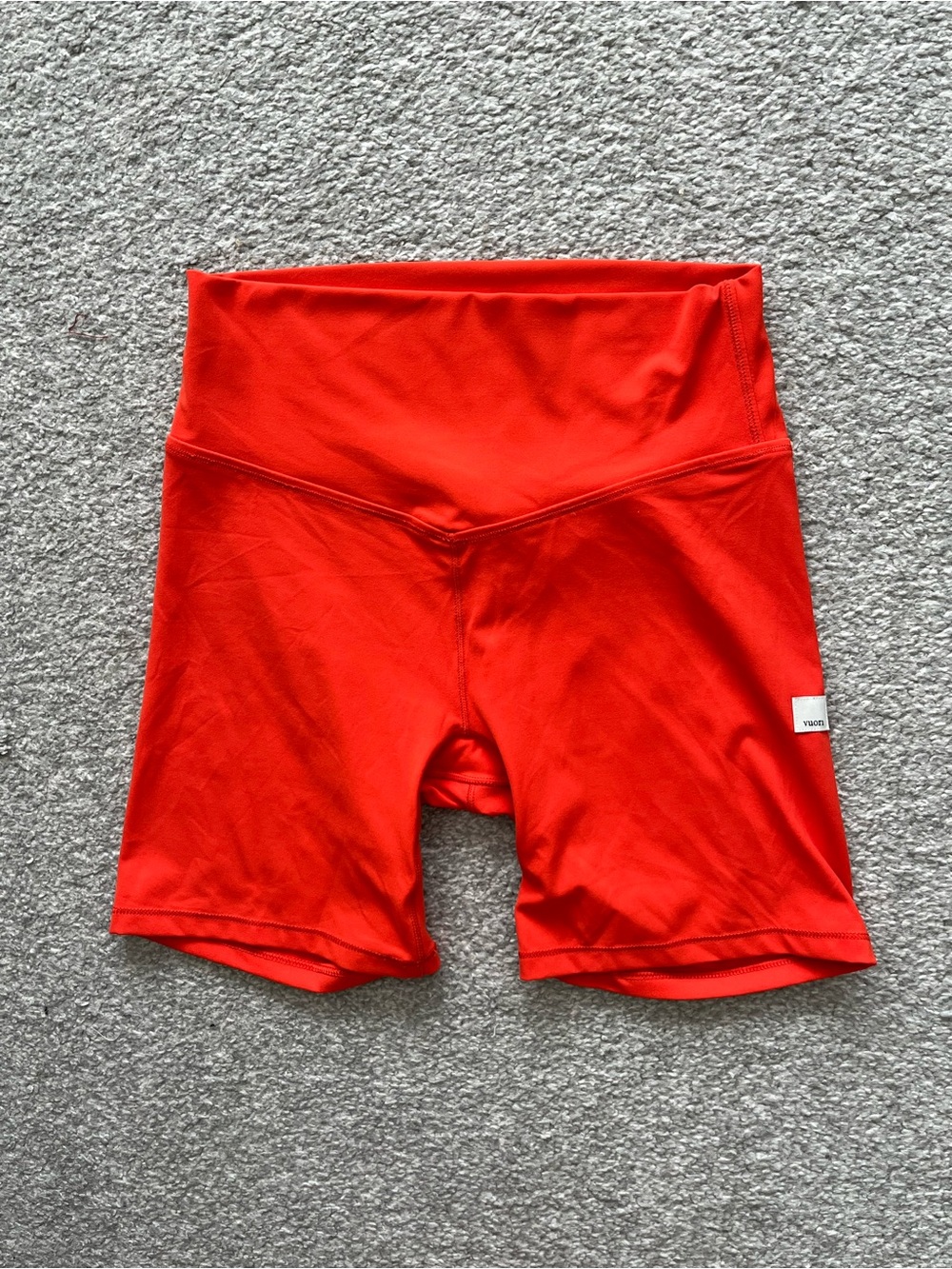 Like New Vuori High-Rise All The Form Bike Shorts in Poppy Size Small